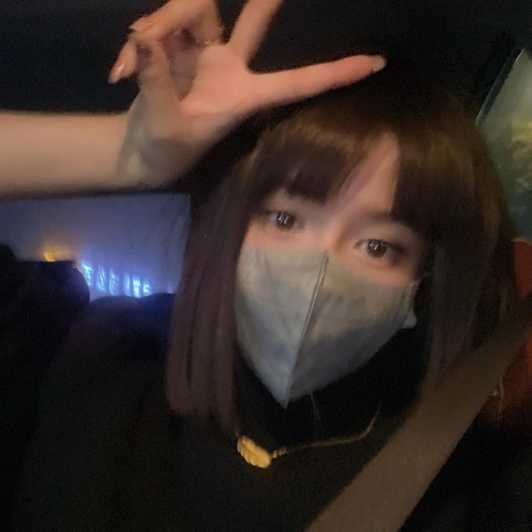 银川吾悦 八月八·August 女装