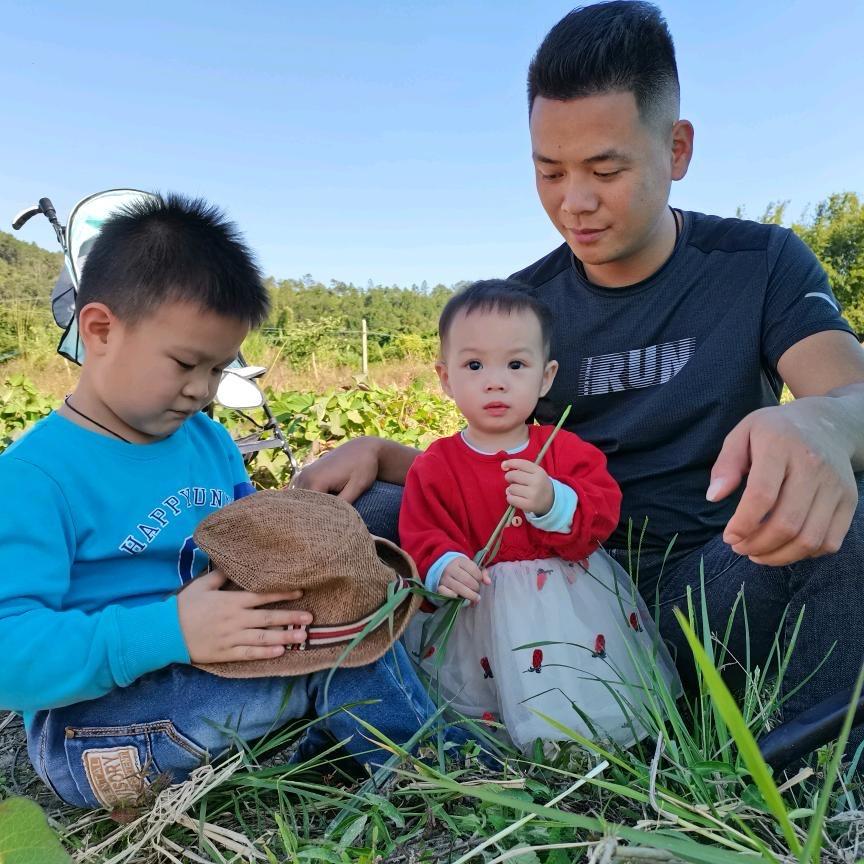 肇庆市端州完美优选汽车贸易有限公司