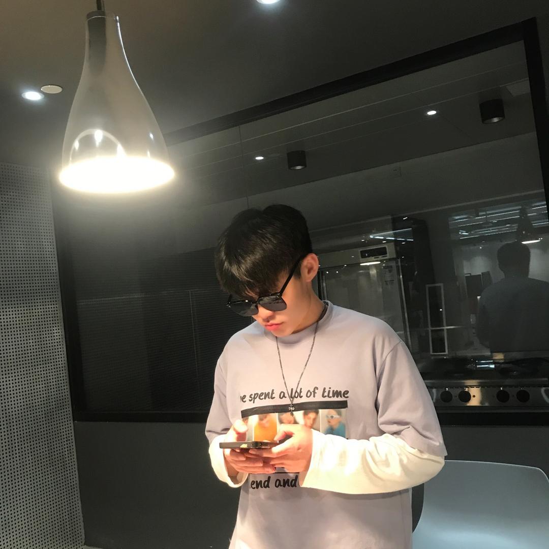 小飞然