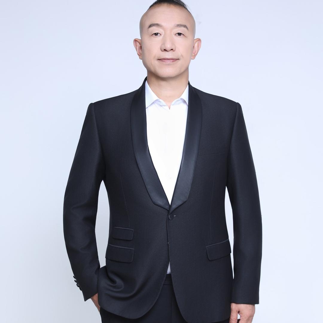 董哥23:30