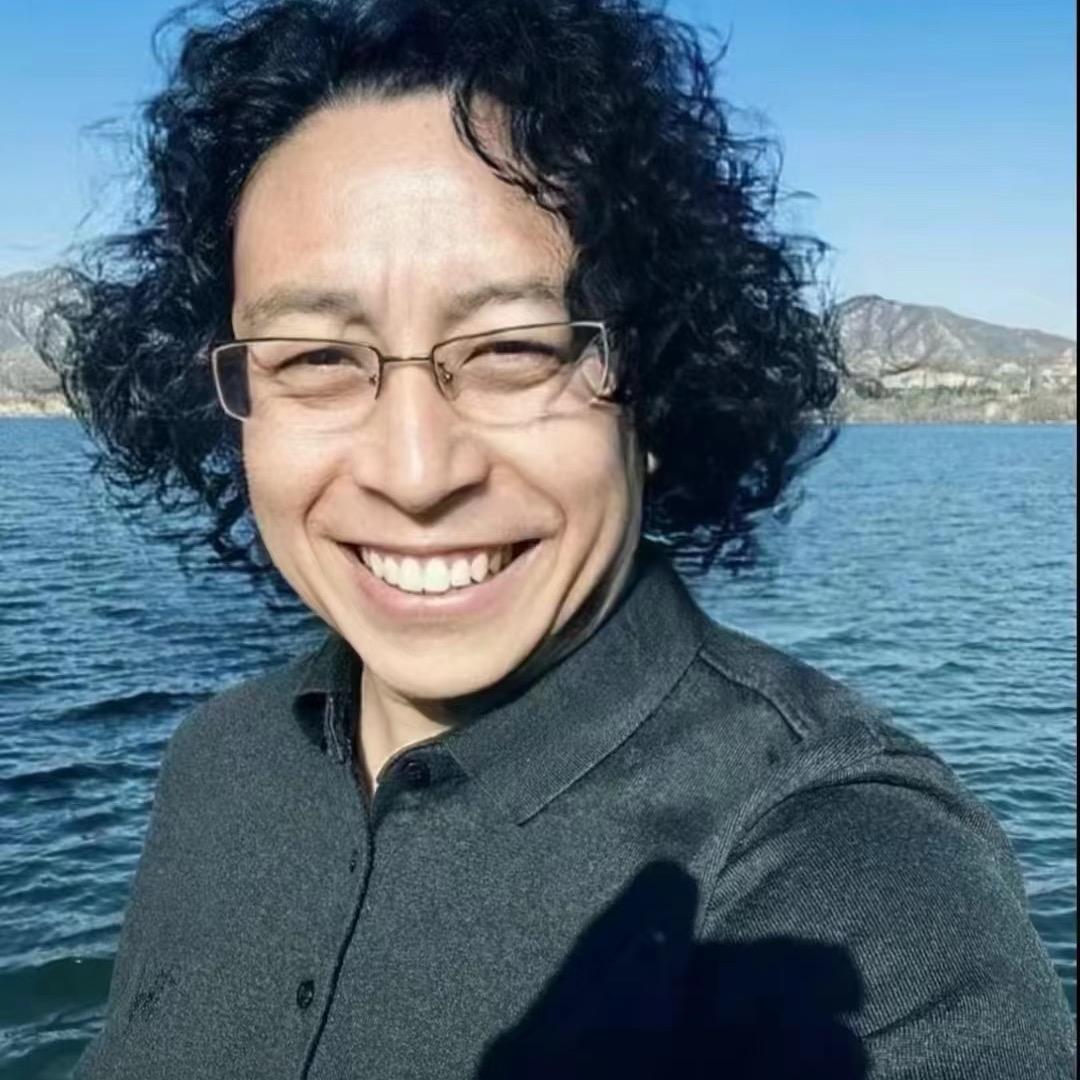 白色的湖