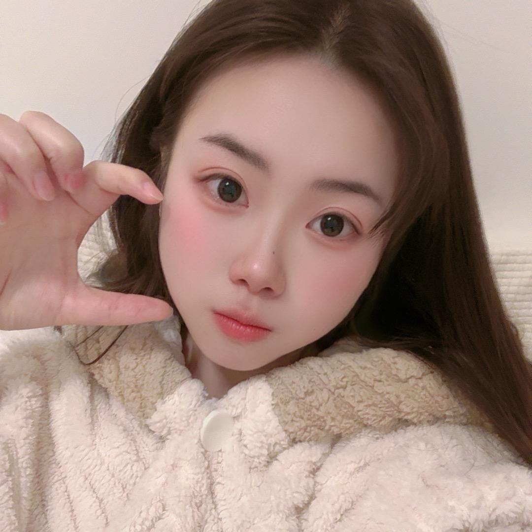星星偷走睡意z Z