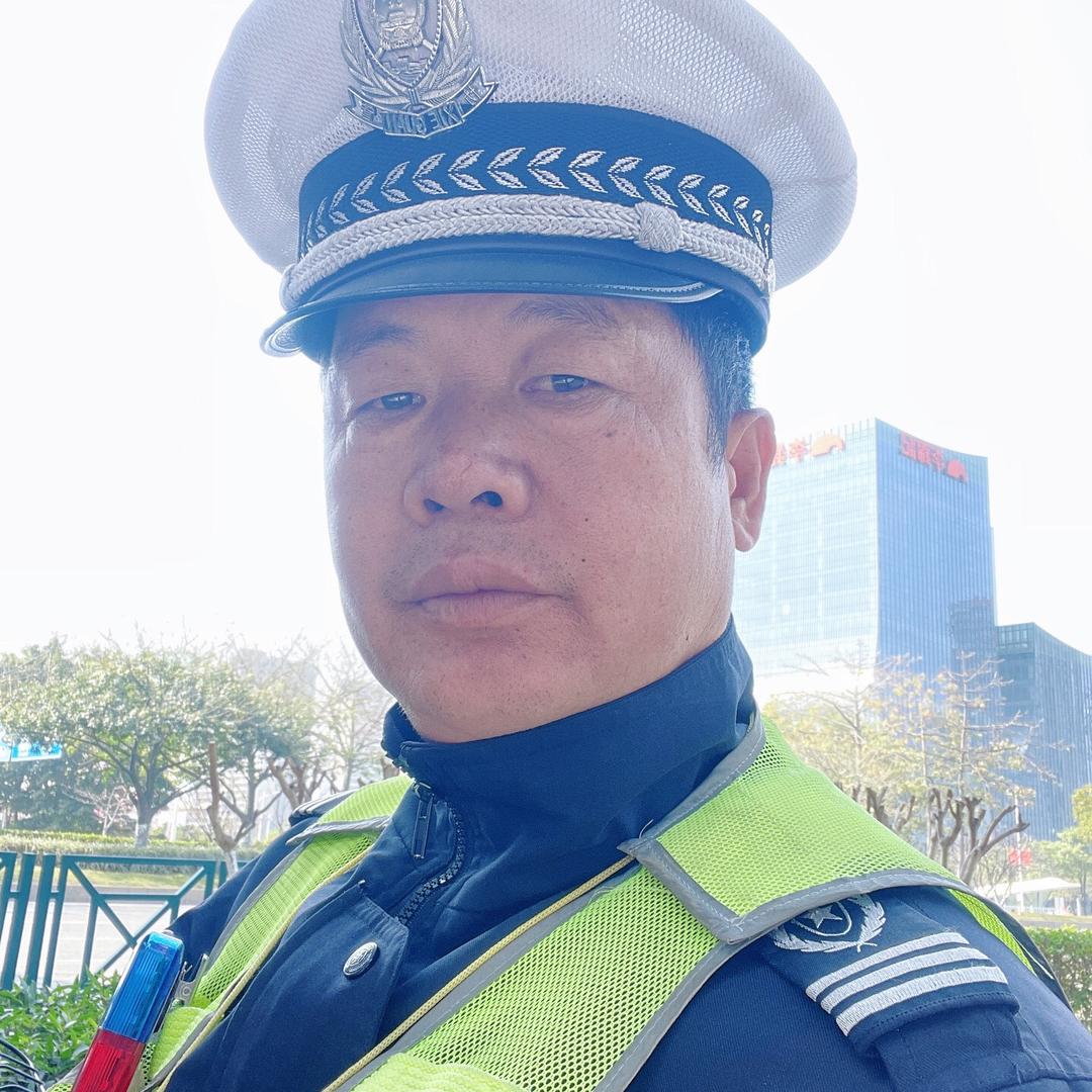 坚守岗位