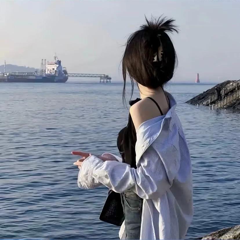 婉婉.