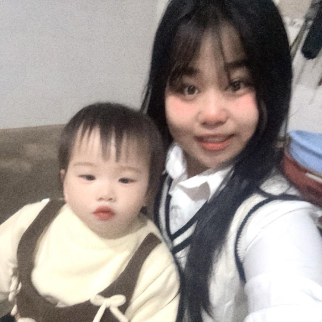 小邓不爱吃香菜
