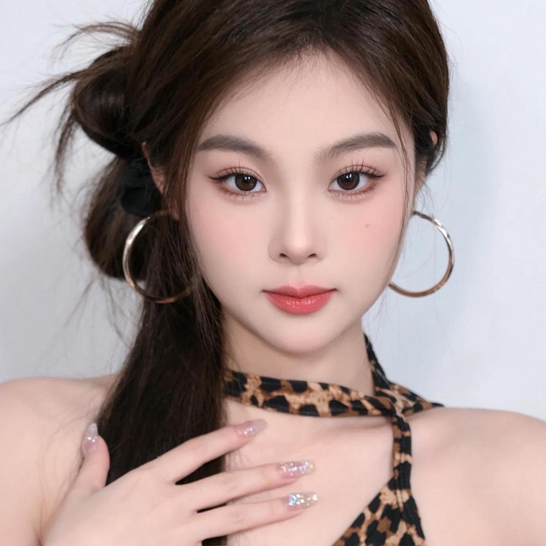 小萍（爱美）
