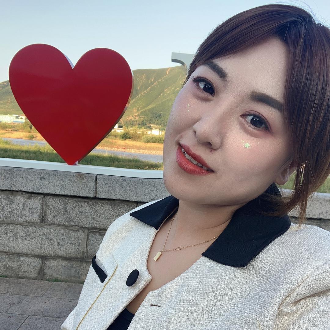 琳琳👸