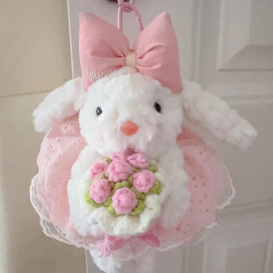 兔兔原创潮玩店