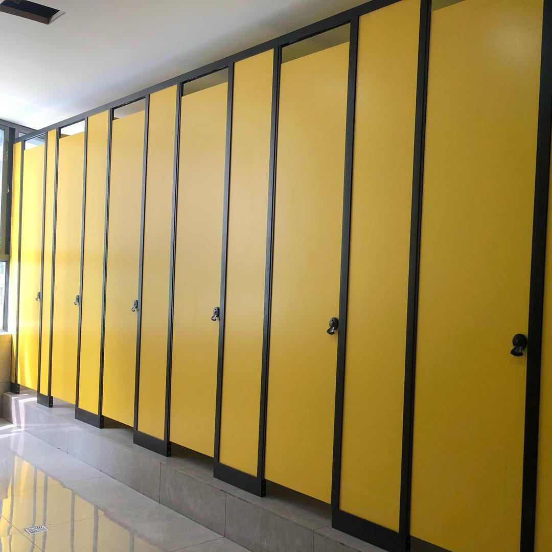 亿饰源公共卫生间隔断工厂