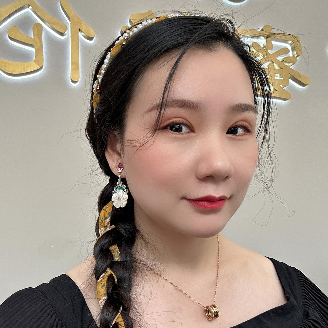 惠州罗蜜雅伦宏益店-顾问-英子
