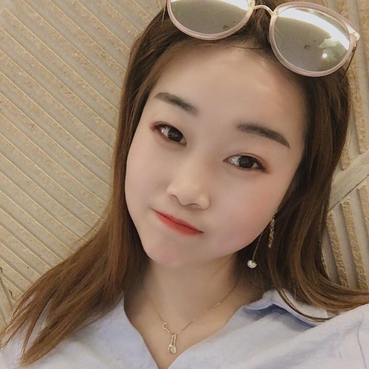 欣欣子