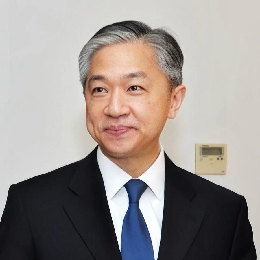 温斌
