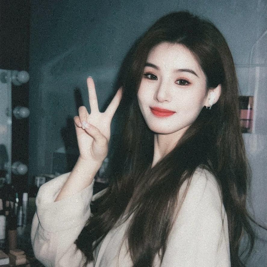 邻村王大村花° 👑