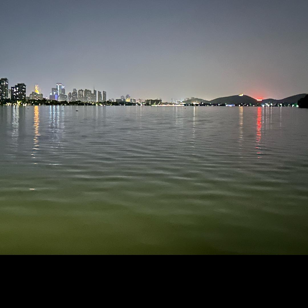 彤彤是桐桐