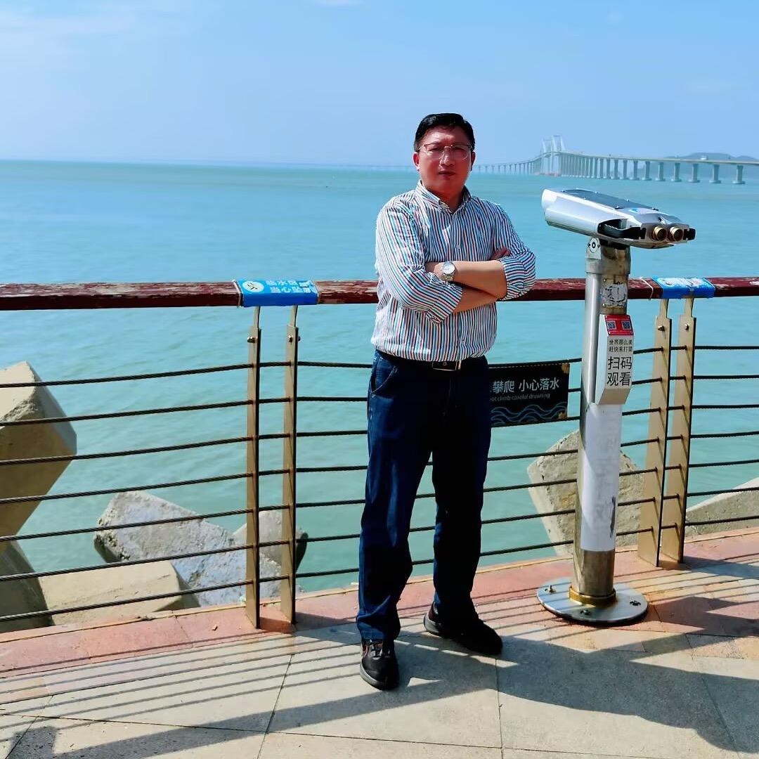 爱唱歌的毅然🎤