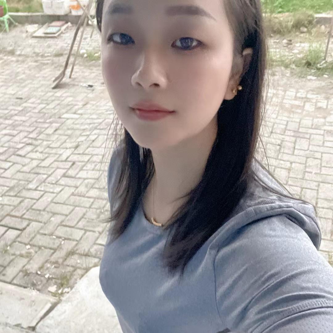 @彩霞🌷小姐姐