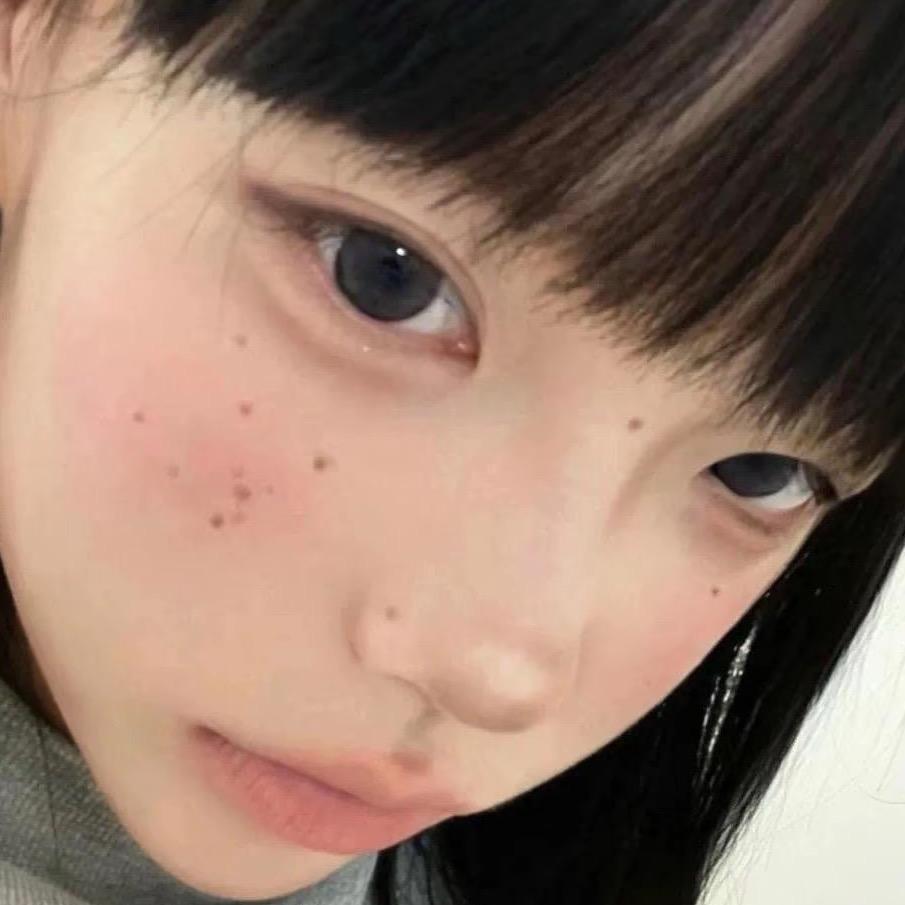 晕晕的大蟑螂