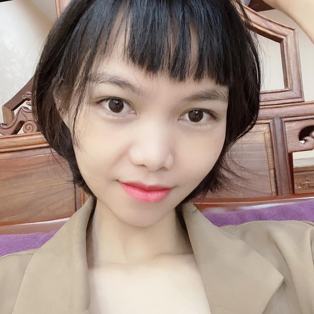 大莉莉是个吃货