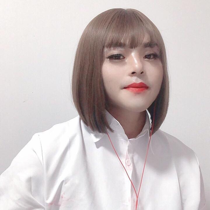 爱摸腹肌的女人