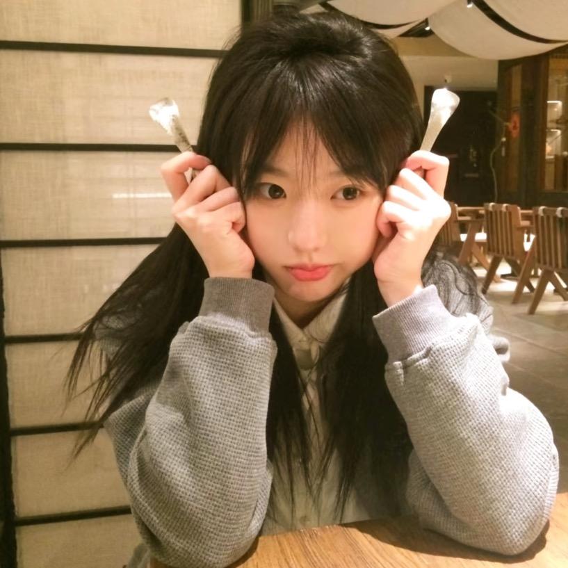 77ʚʕ̯•͡˔•̯᷅ʔɞ