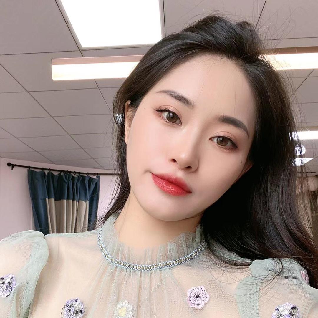 芊羽轻奢定制女装