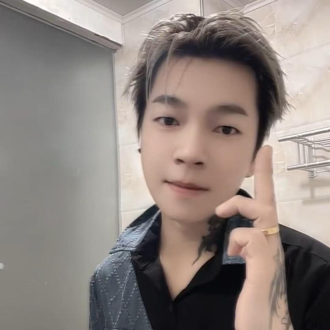 x.萧战天 ⁸¹¹ ✨