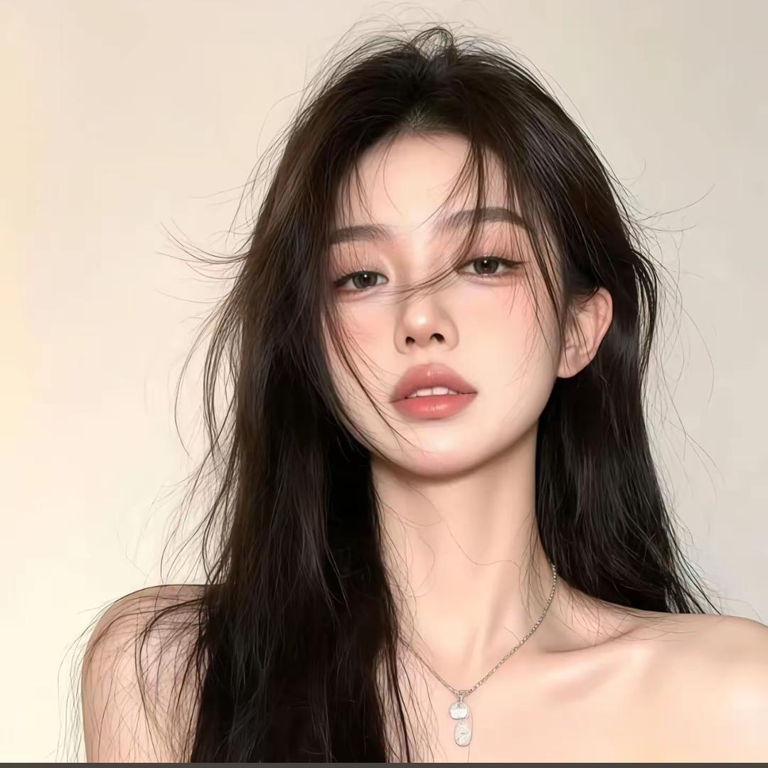 柒柒.
