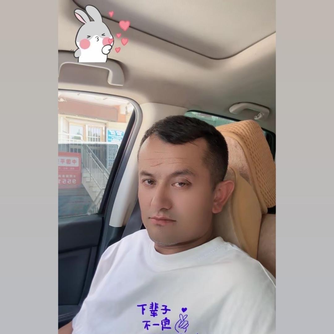 吐尔洪江·买买提