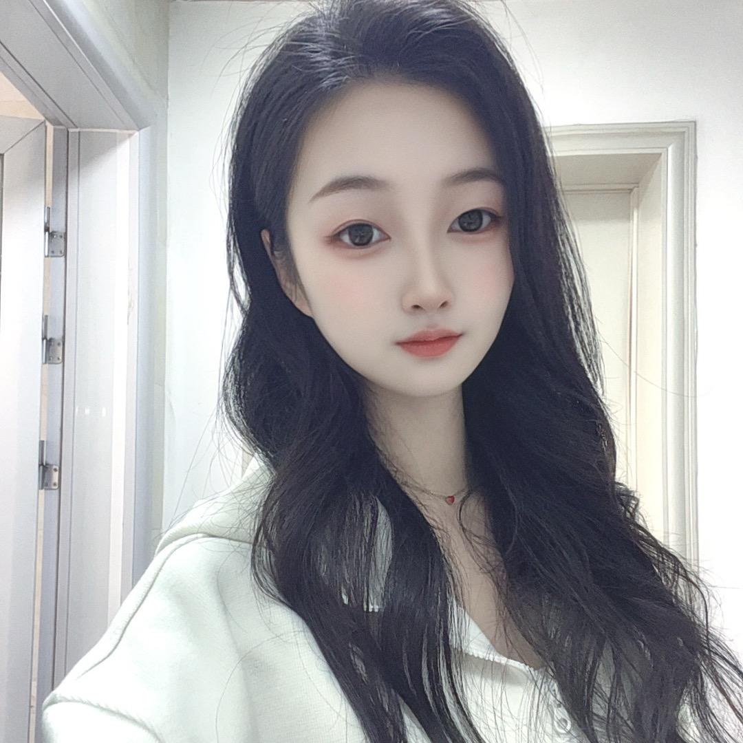 莹莹✨