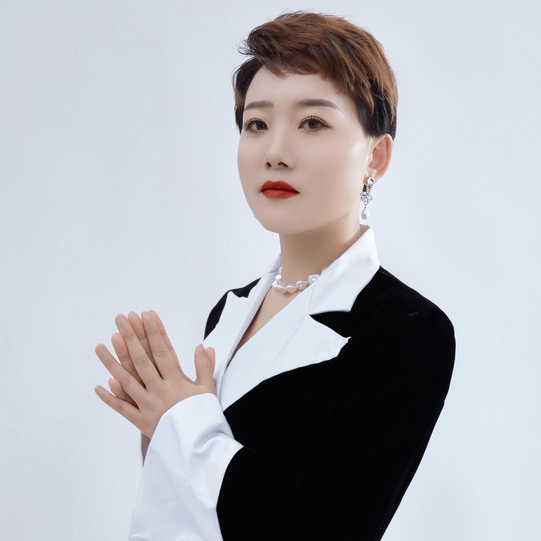 秋焱（倾听陪聊师）