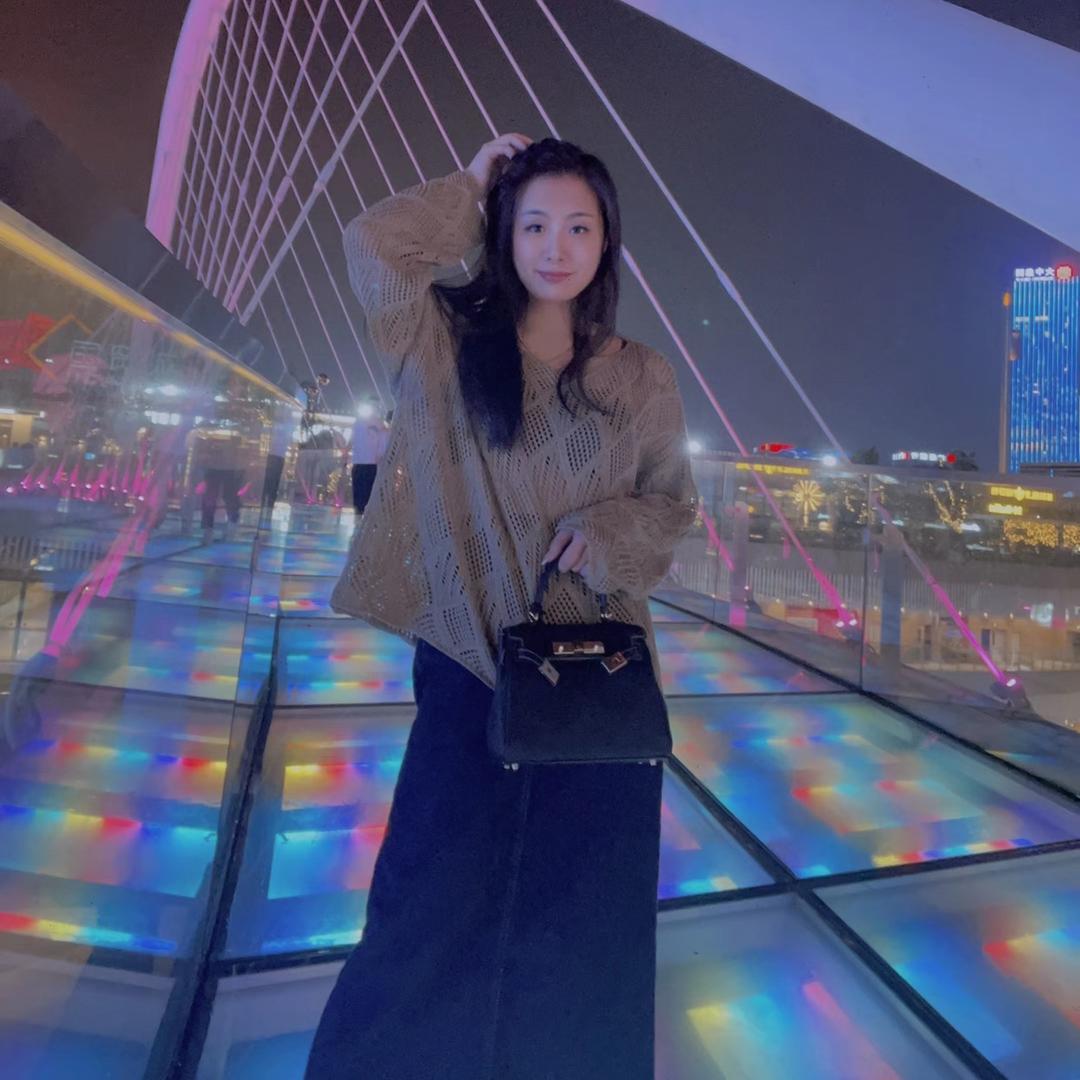 耶路子女投手