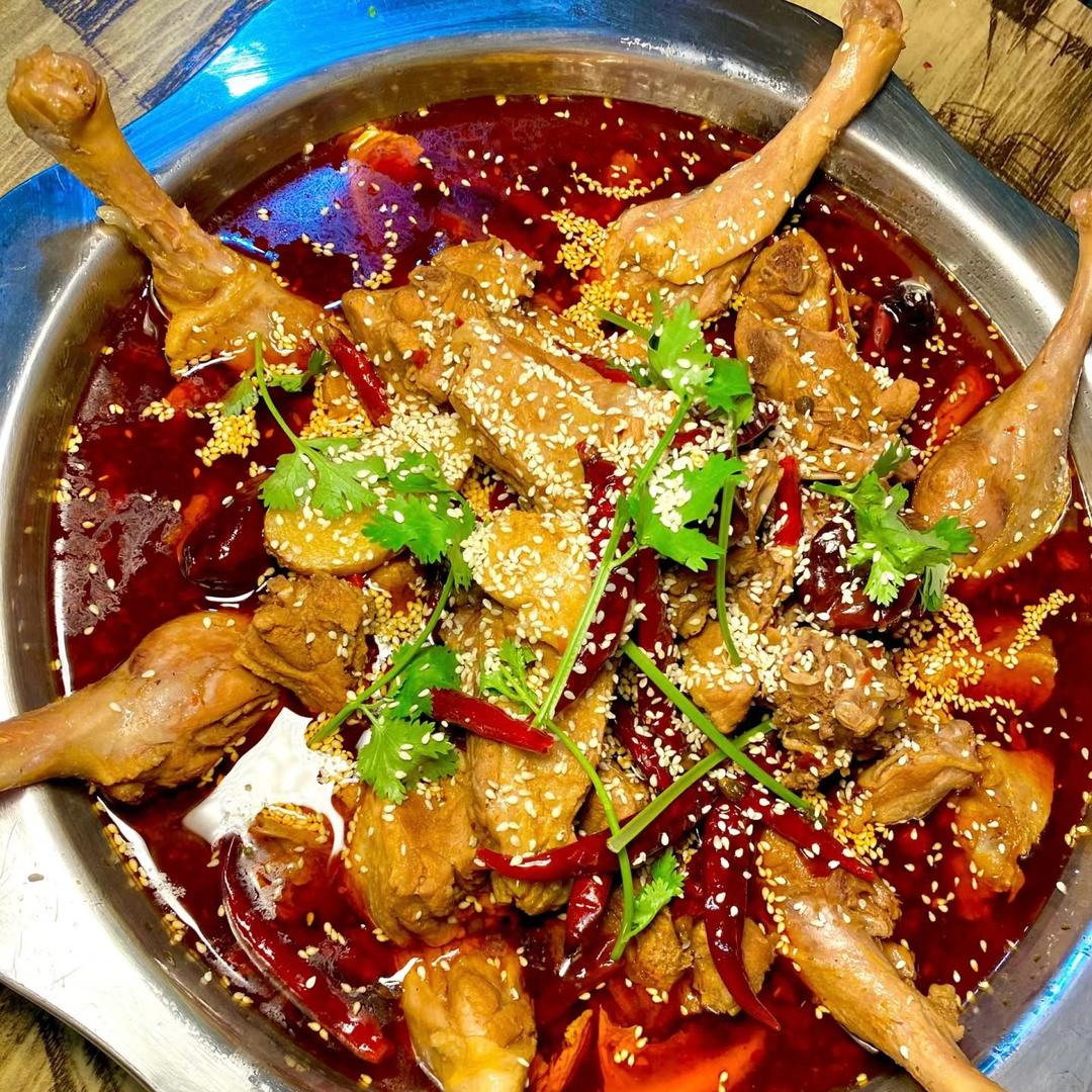 大脊骨笨鸭火锅板面土豆粉孙楼店