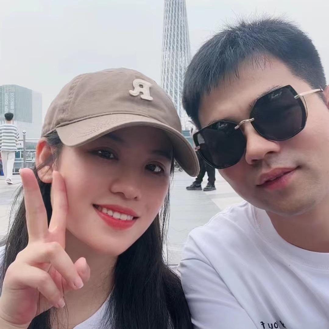🍏三妹980 （情歌小涛小静妹妹）
