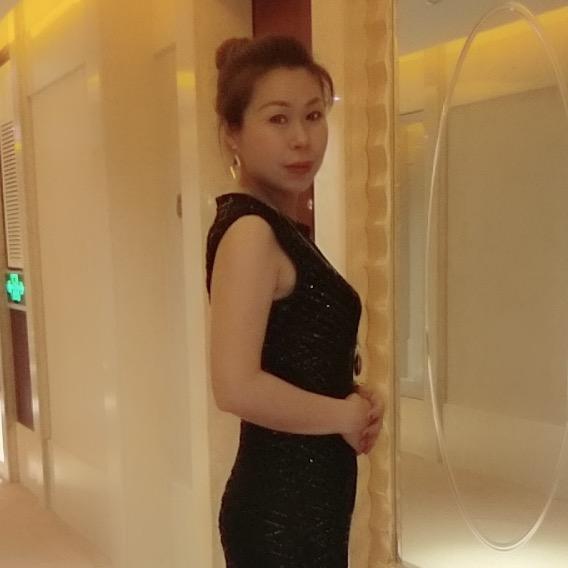一家人土菜馆东北特色