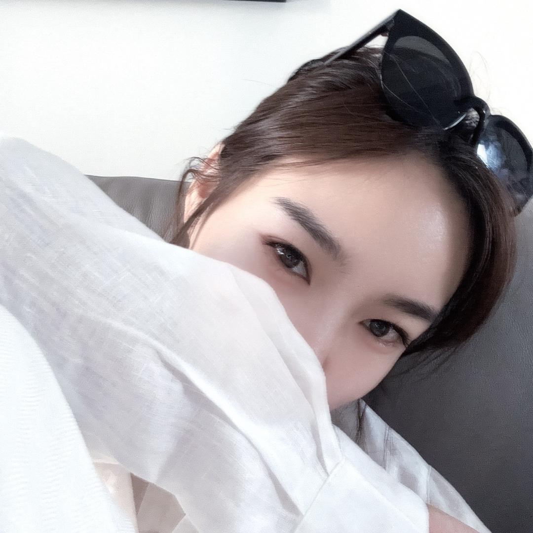 ✨爱吃彩色花卷的蜜柑