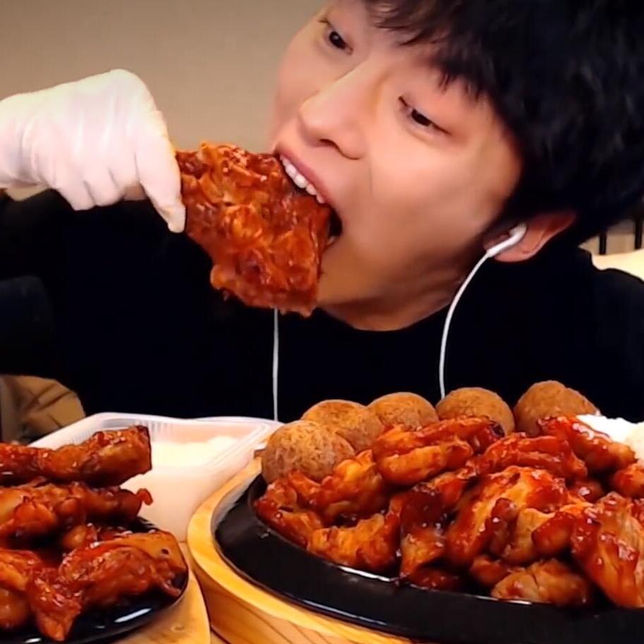 美食小饭桶