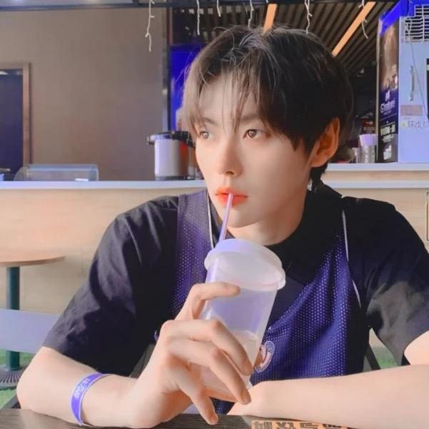 🍀应涵🍀（见过林俊杰版）