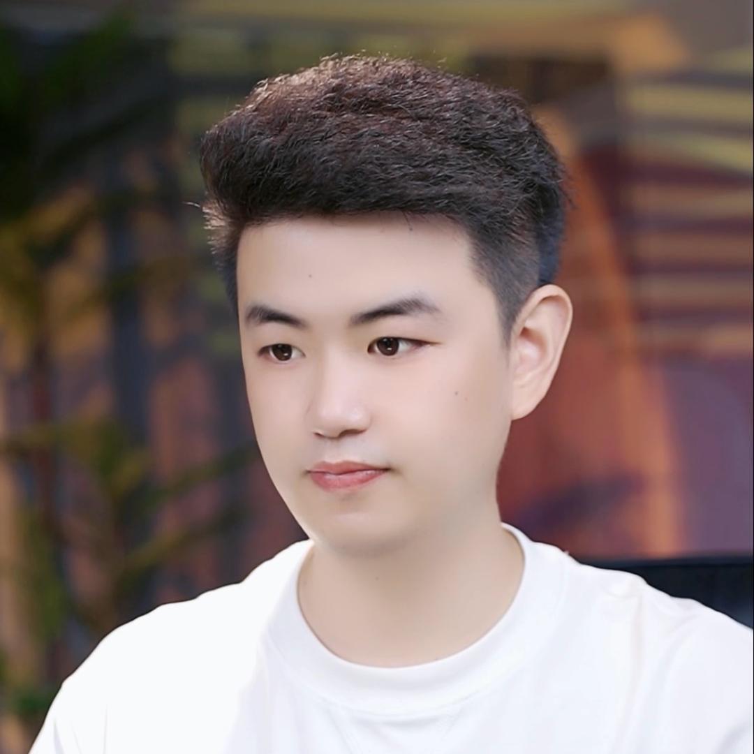 贾易名🎤