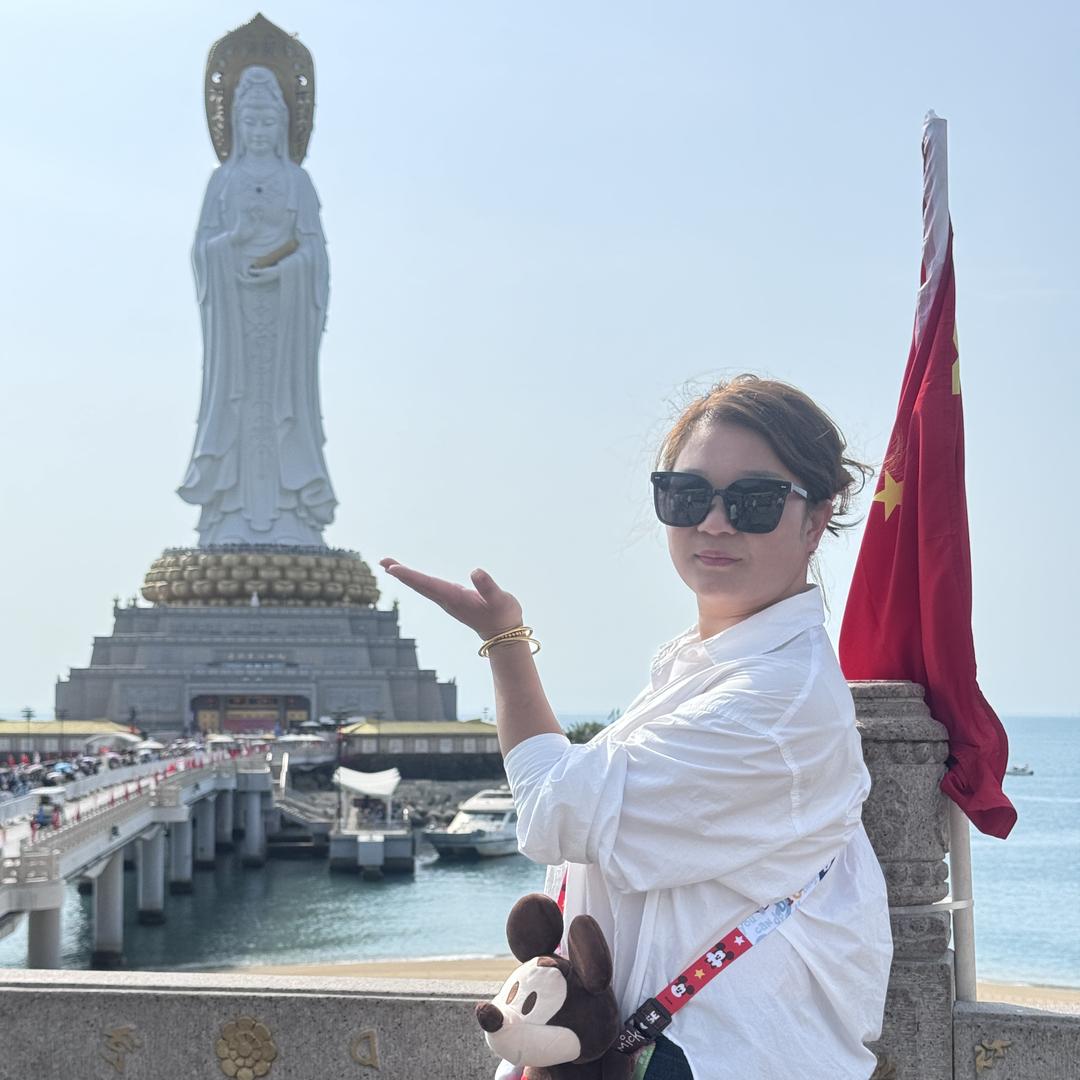 小兰老板娘-赣州易途二手汽车招销售