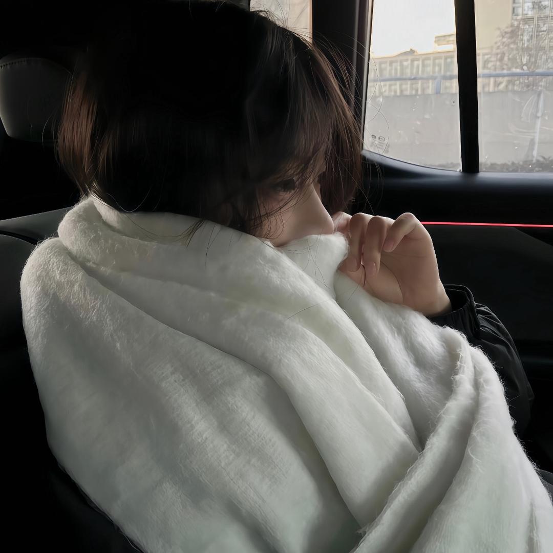 欣^欣x