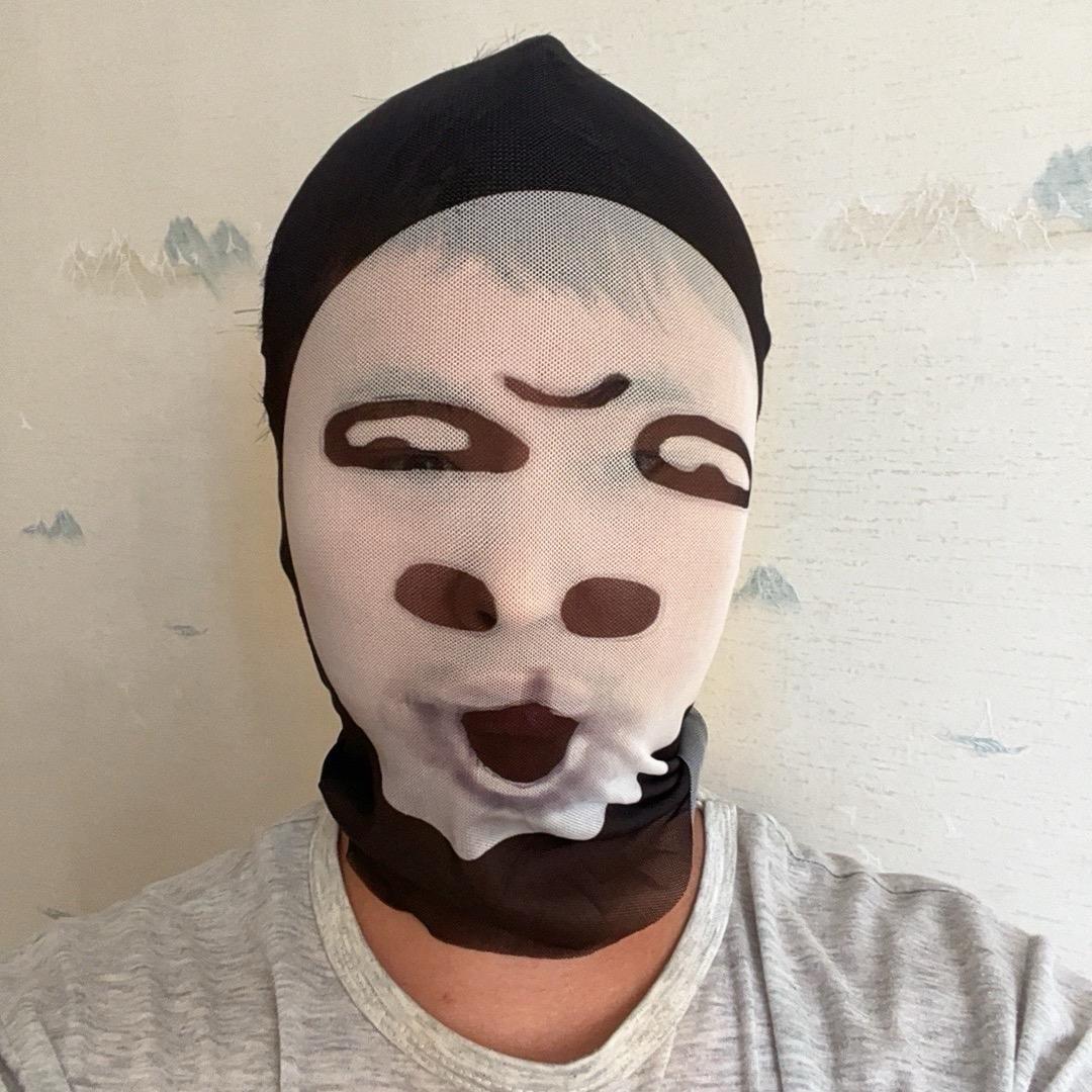 我已向生活低头