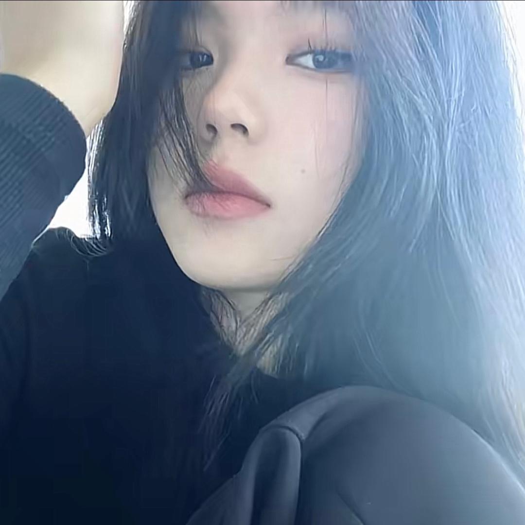 恋爱脑.