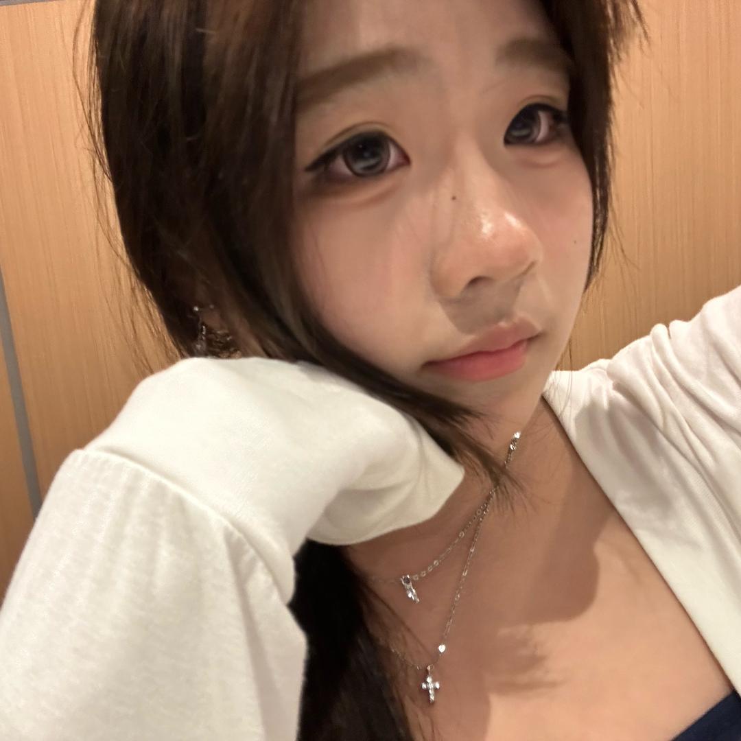 嘟嘟^