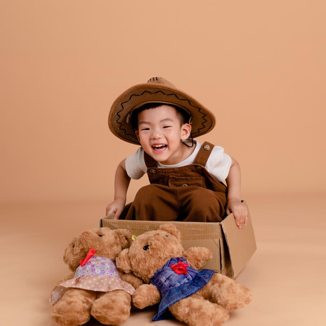 单眼皮的小核桃