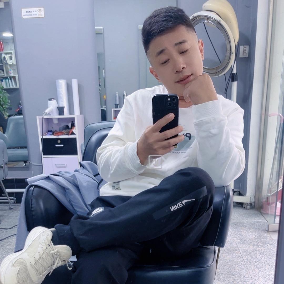 明哥🎙️