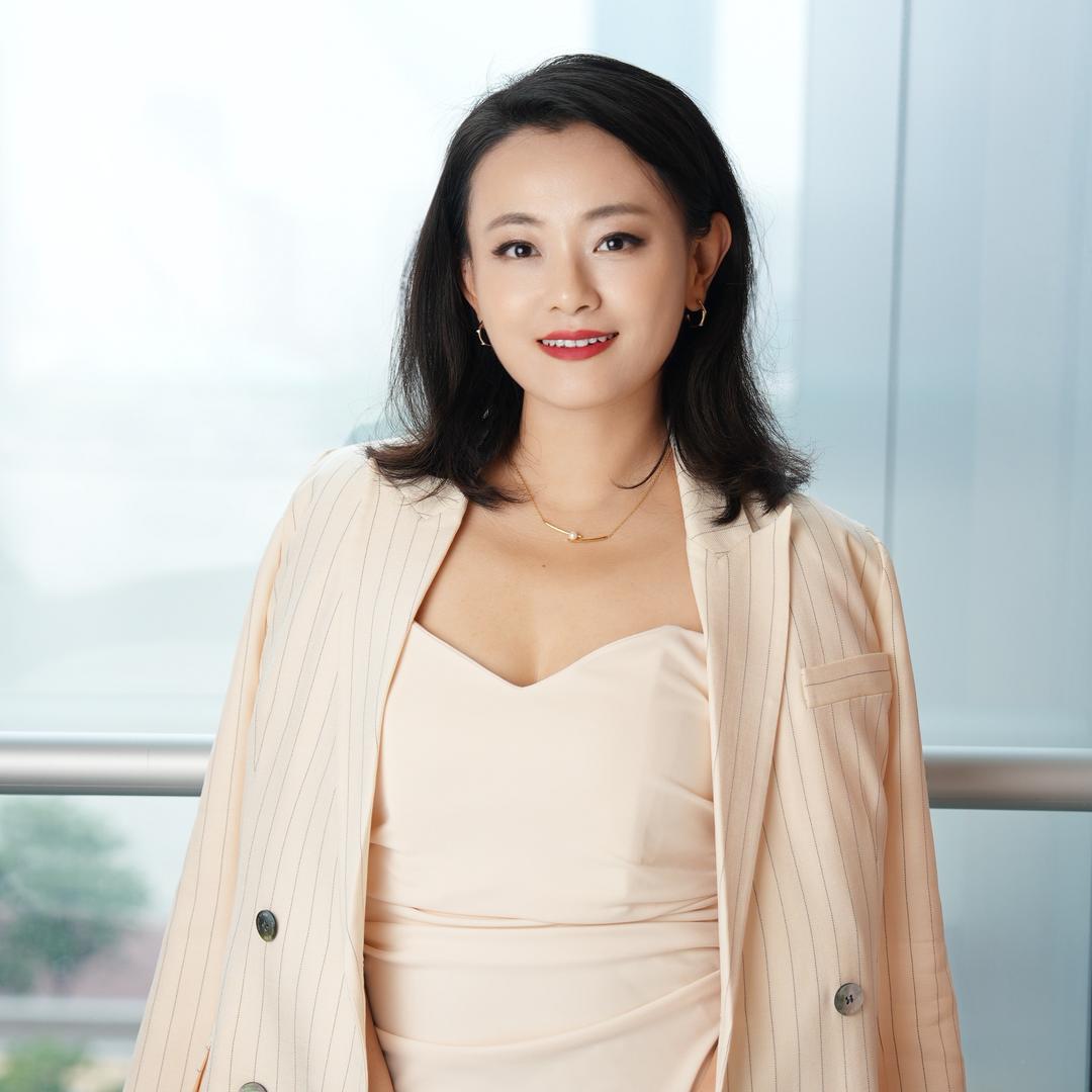 Cathy钱莱耶