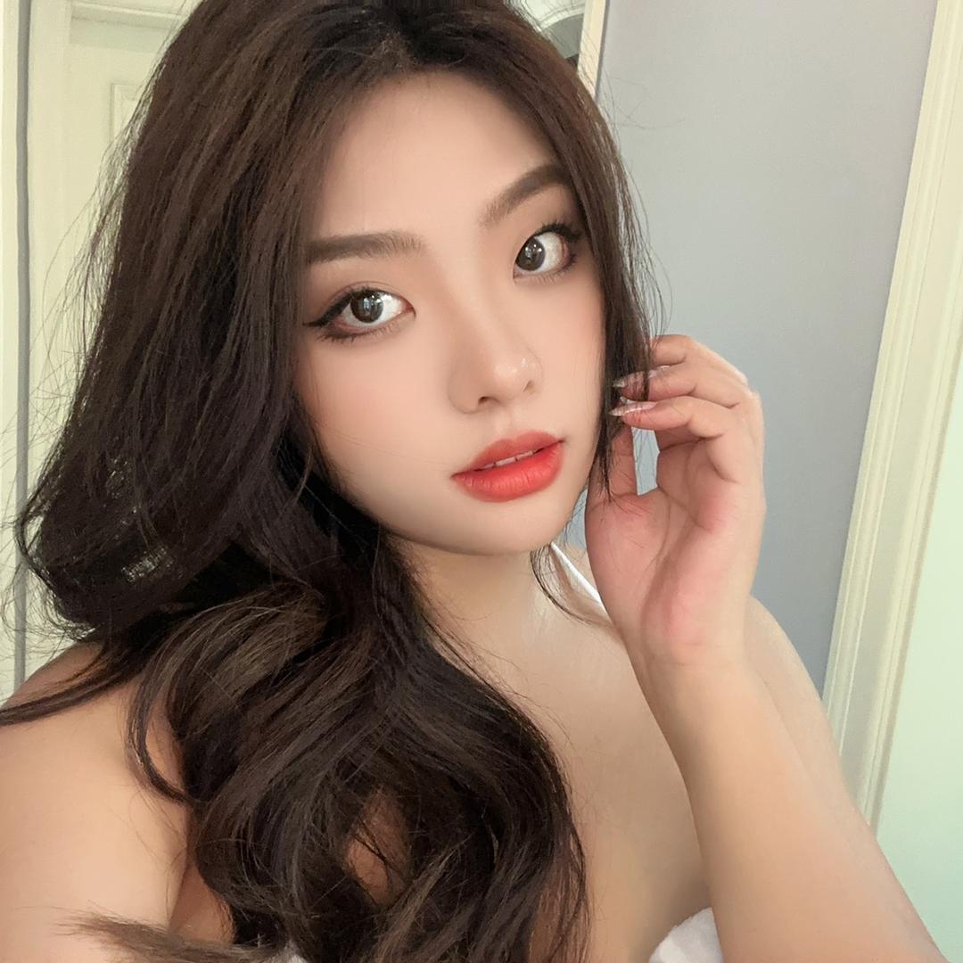 宋伊