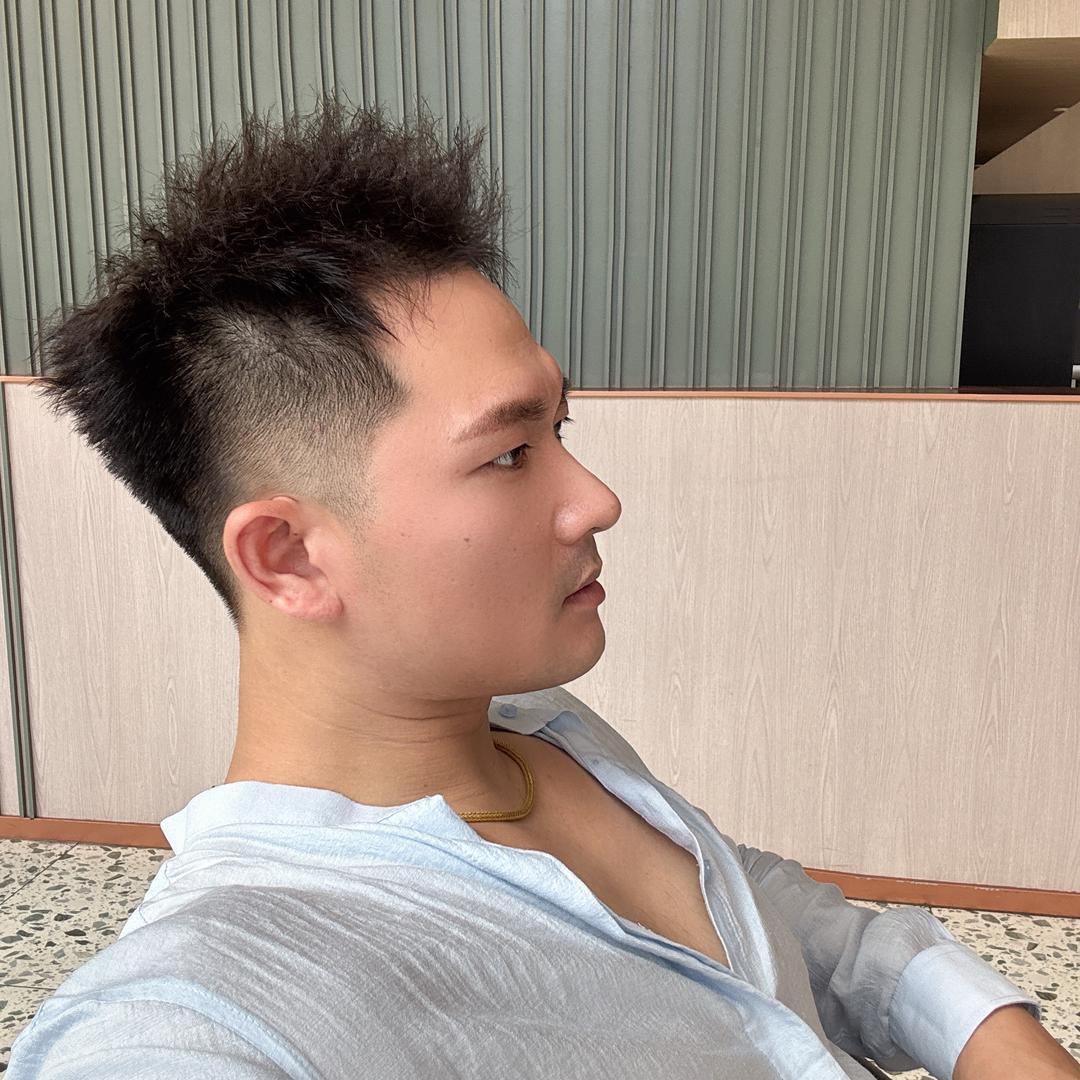 宇仔