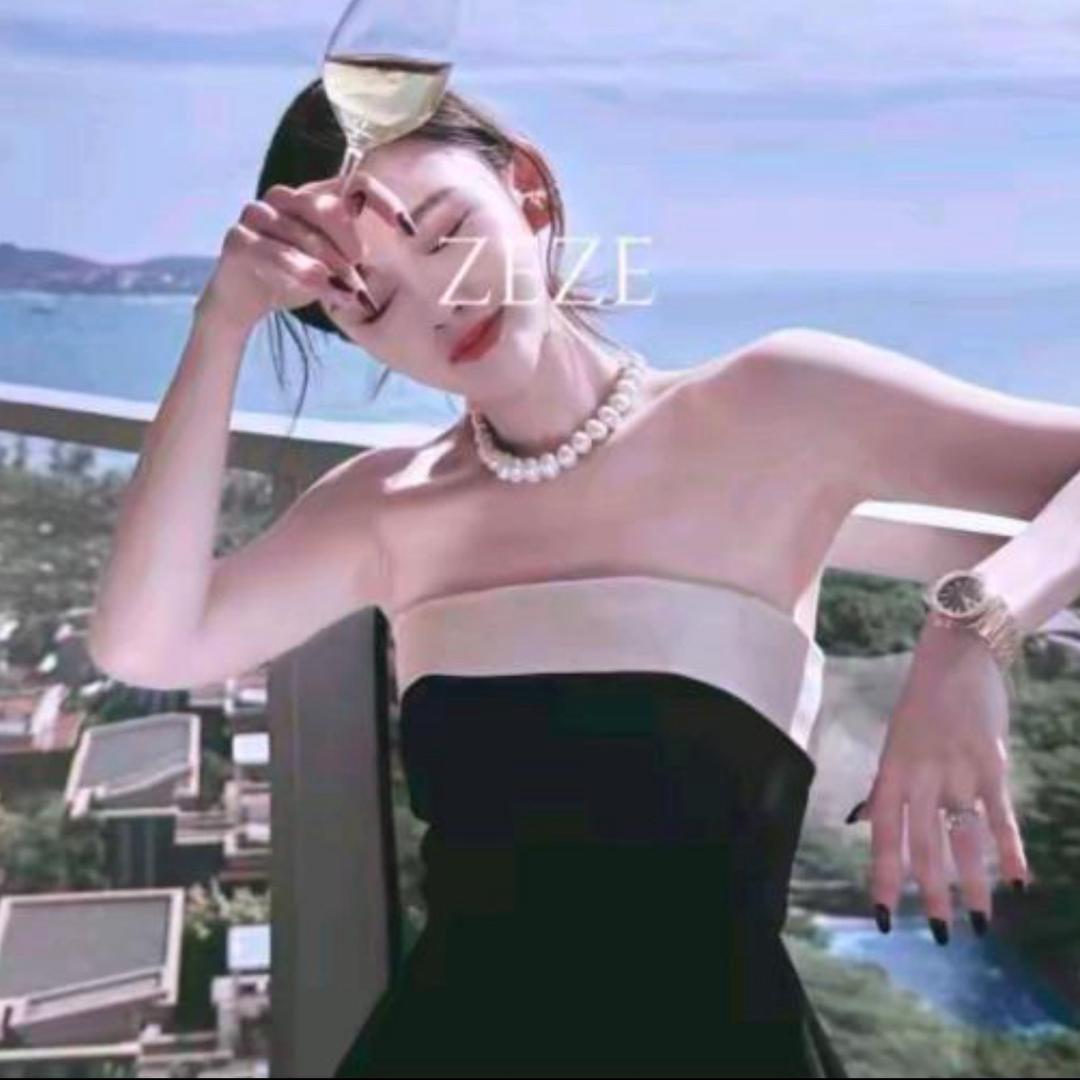 袁艺灵气质穿搭