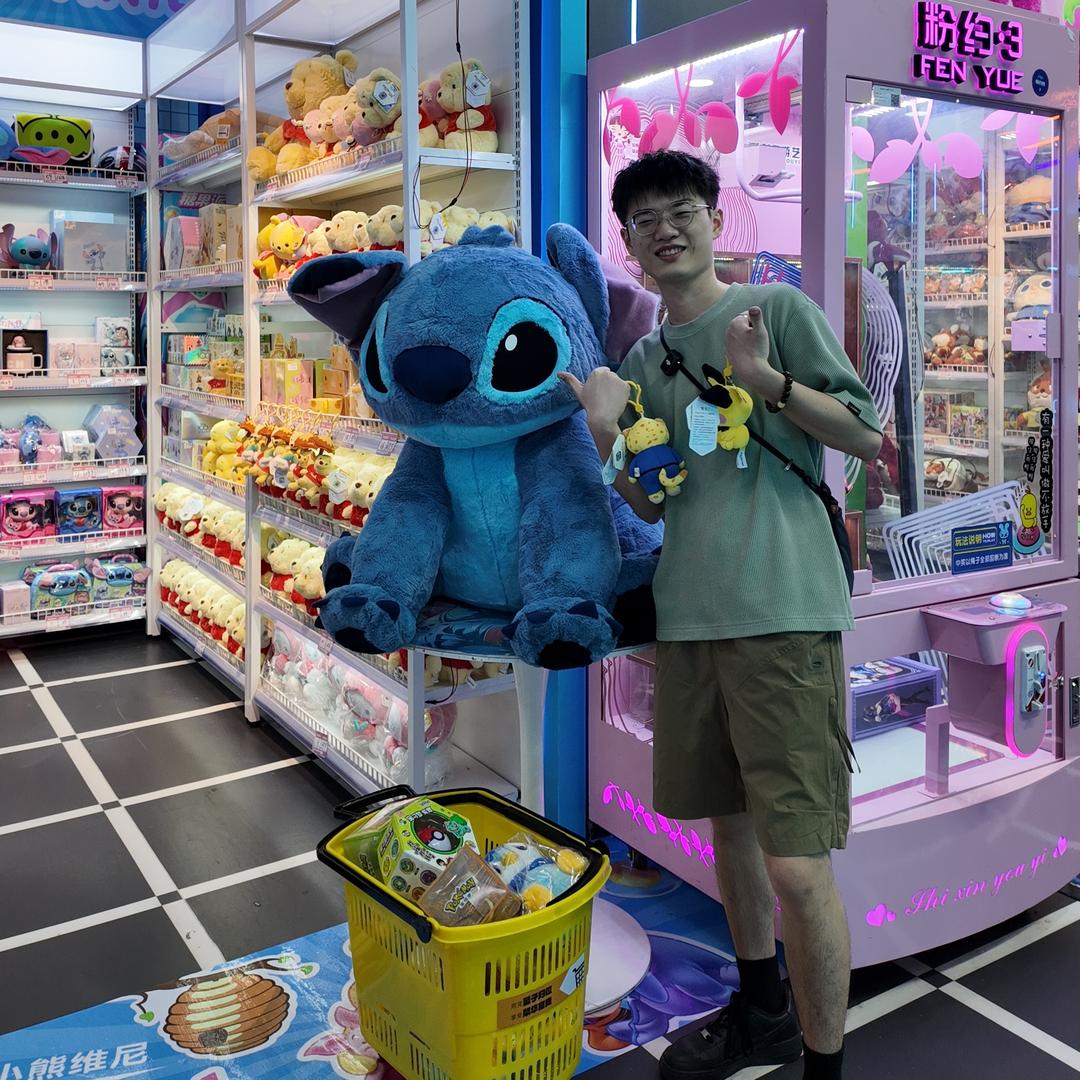 疯狂探店的狗蛋